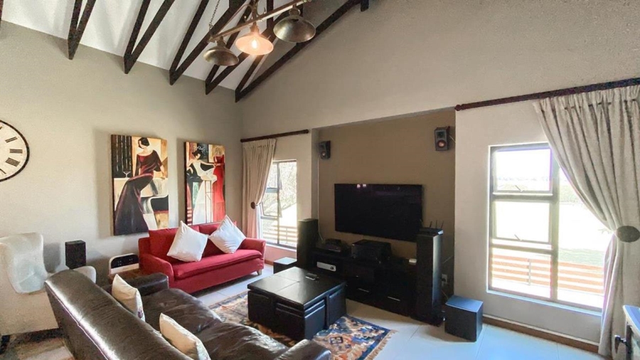 3 Bedroom Property for Sale in Copperleaf Estate Gauteng