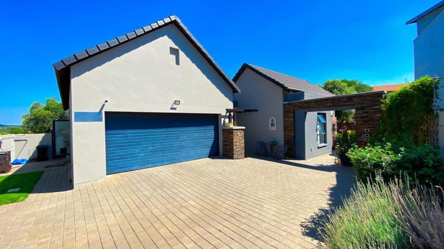 3 Bedroom Property for Sale in Copperleaf Estate Gauteng