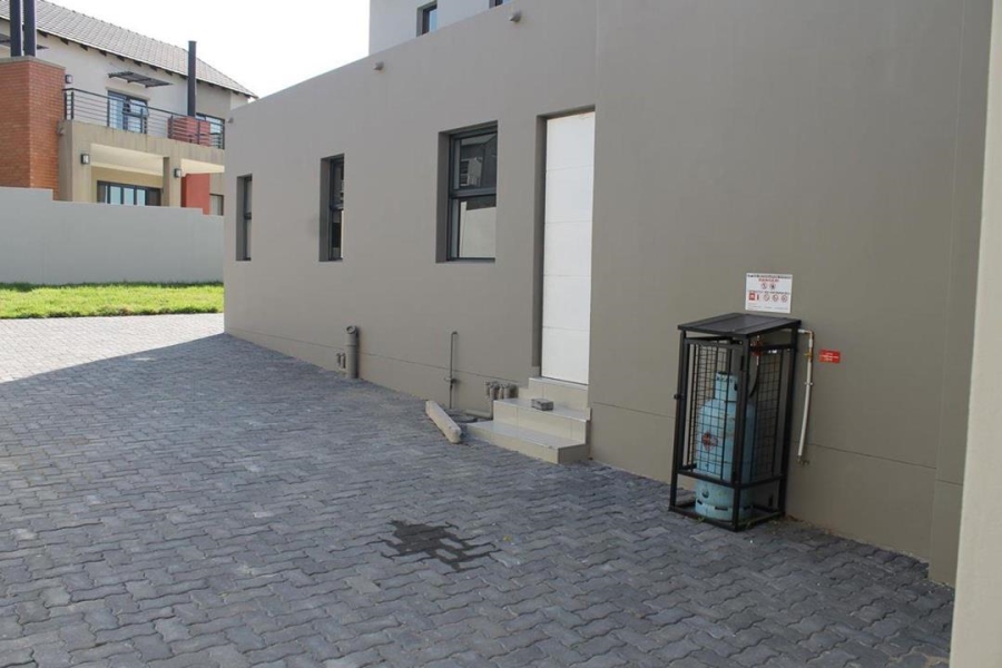 4 Bedroom Property for Sale in Copperleaf Estate Gauteng