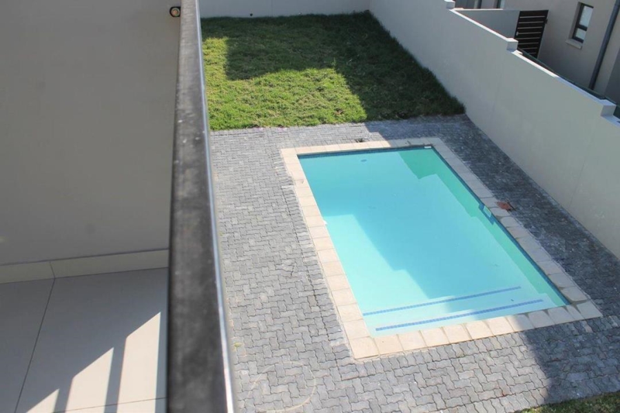 4 Bedroom Property for Sale in Copperleaf Estate Gauteng