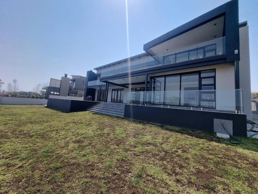 6 Bedroom Property for Sale in Copperleaf Estate Gauteng