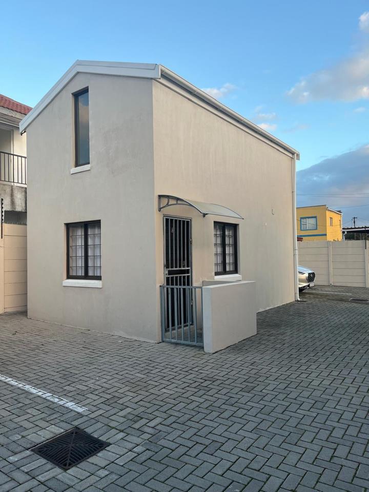 To Let 1 Bedroom Property for Rent in Brooklyn Gauteng