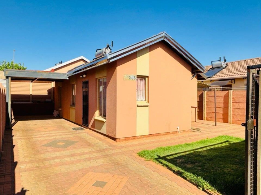 3 Bedroom Property for Sale in Sky City Gauteng