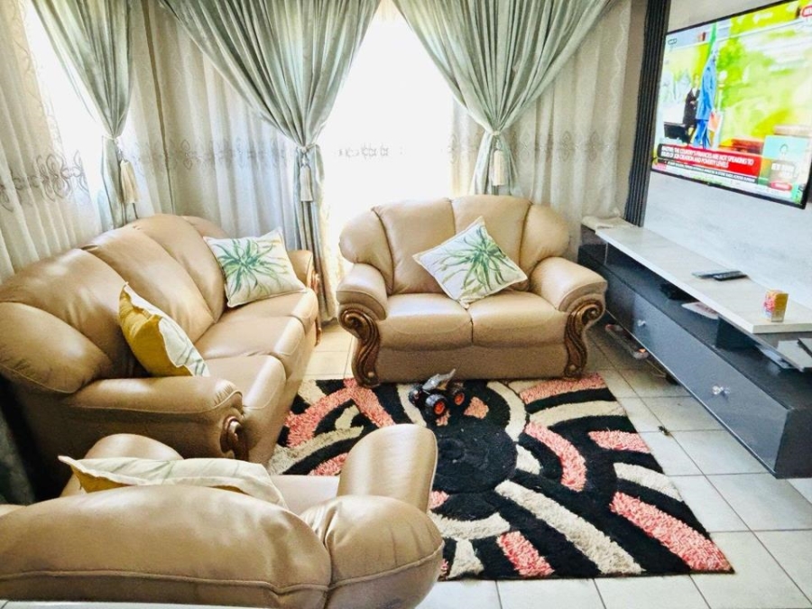 3 Bedroom Property for Sale in Sky City Gauteng