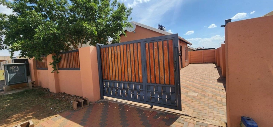 2 Bedroom Property for Sale in Sky City Gauteng