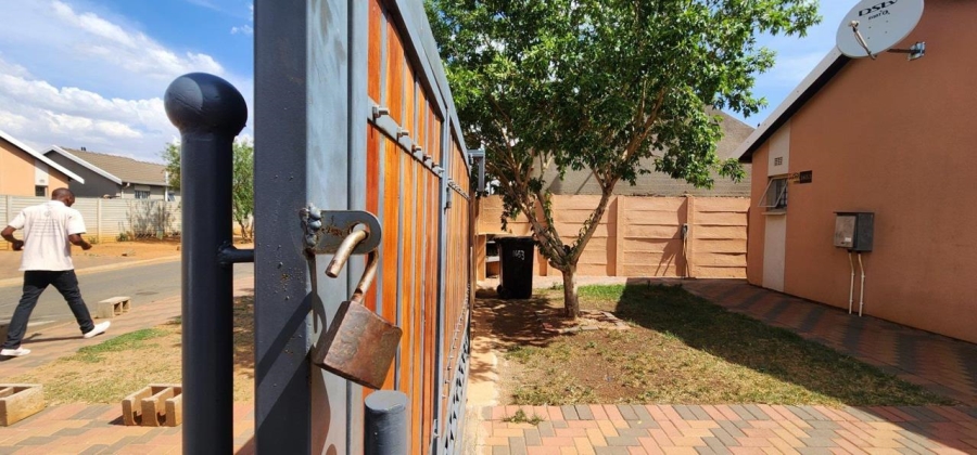 2 Bedroom Property for Sale in Sky City Gauteng