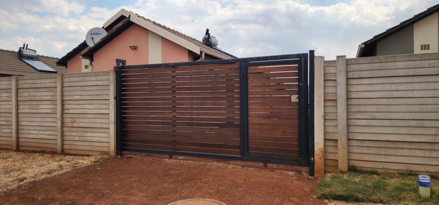 3 Bedroom Property for Sale in Sky City Gauteng