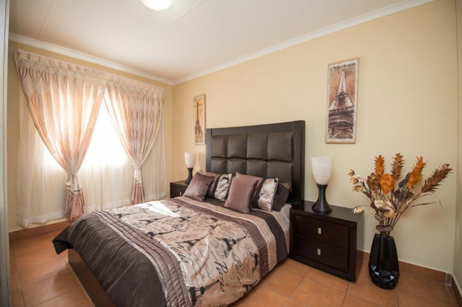 3 Bedroom Property for Sale in Sky City Gauteng