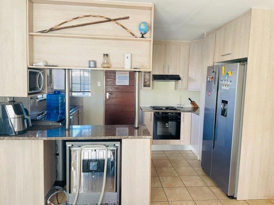 3 Bedroom Property for Sale in Sky City Gauteng