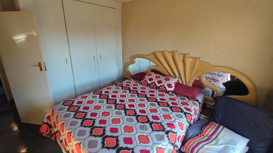 3 Bedroom Property for Sale in Brackendowns Gauteng