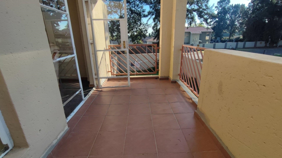 3 Bedroom Property for Sale in Brackendowns Gauteng