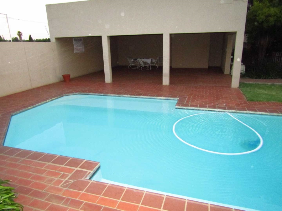 3 Bedroom Property for Sale in Brackendowns Gauteng