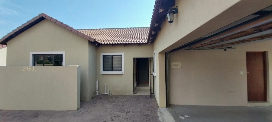 3 Bedroom Property for Sale in Thatchfield Hills Gauteng