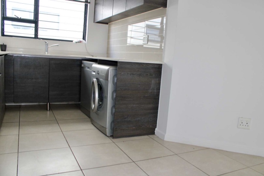 3 Bedroom Property for Sale in Petervale Gauteng