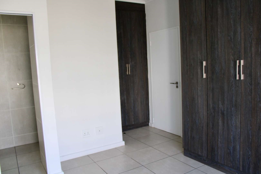 3 Bedroom Property for Sale in Petervale Gauteng