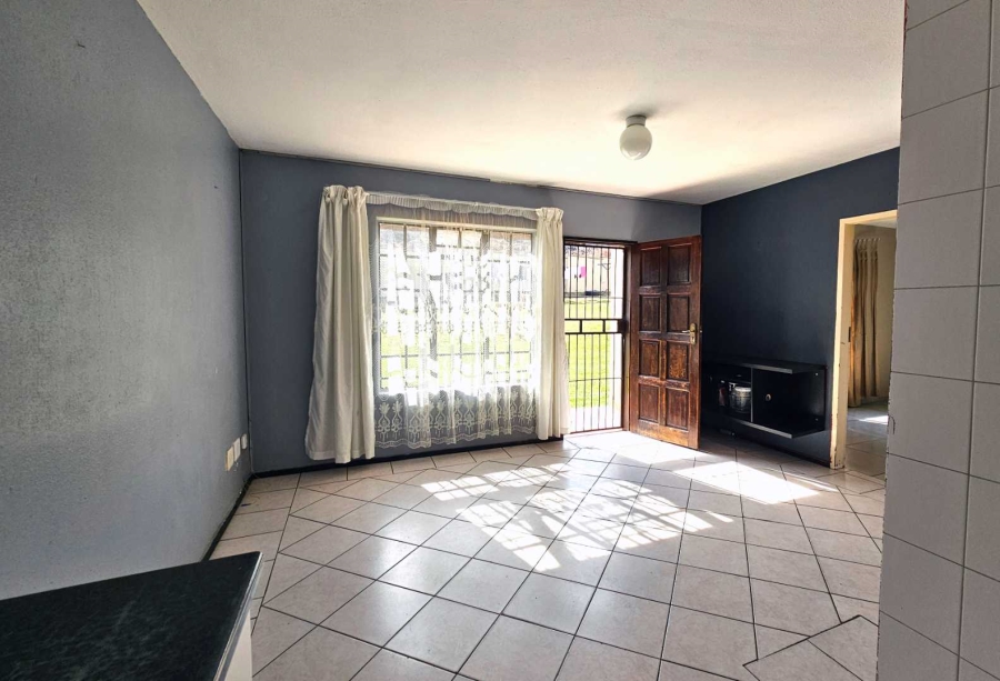 2 Bedroom Property for Sale in Roodepoort West Gauteng