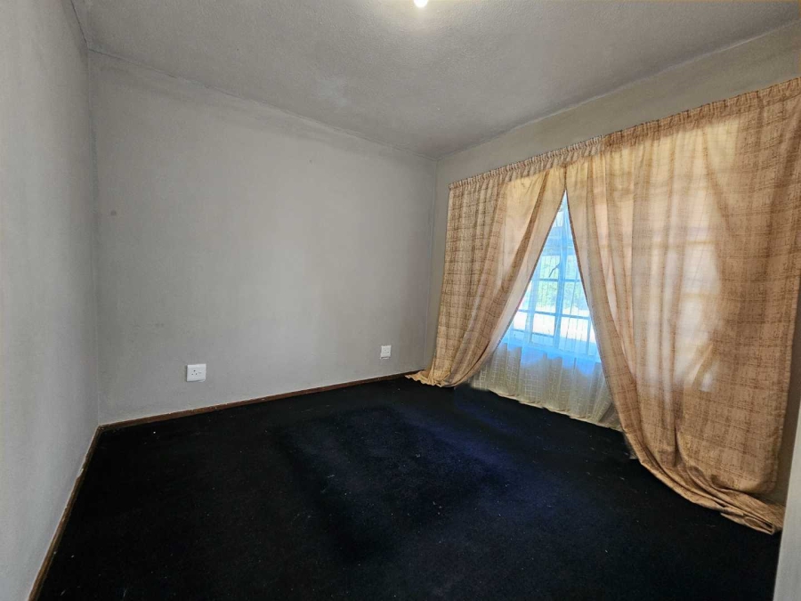 2 Bedroom Property for Sale in Roodepoort West Gauteng