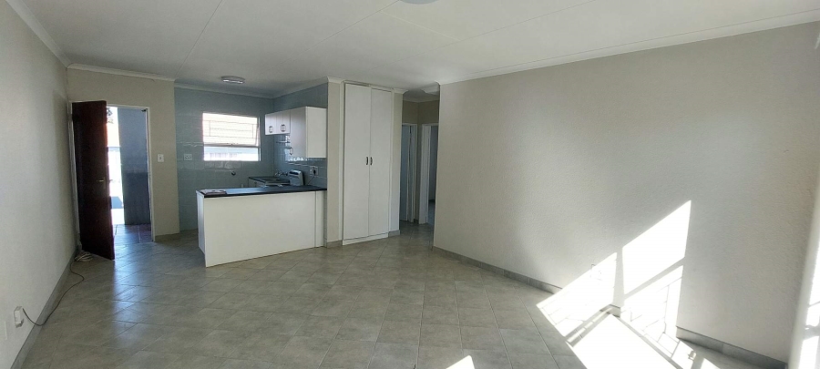 2 Bedroom Property for Sale in Airport Park Gauteng