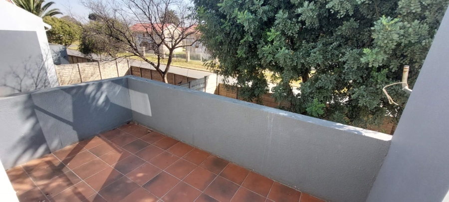 2 Bedroom Property for Sale in Airport Park Gauteng