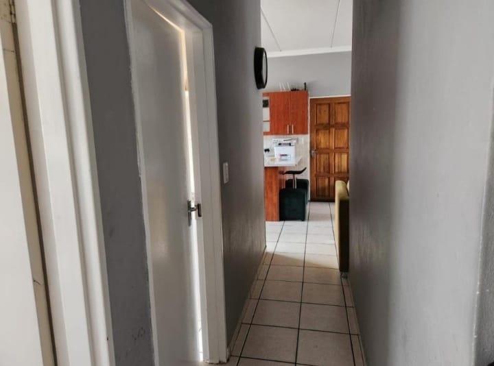 To Let 3 Bedroom Property for Rent in Noordwyk Gauteng