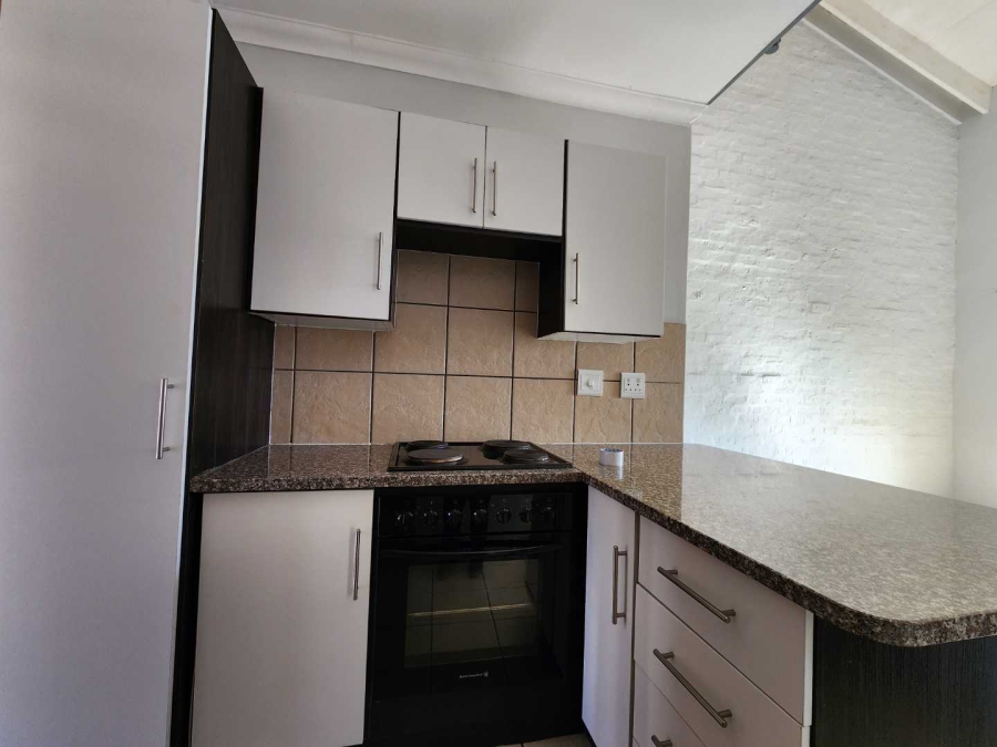 To Let 3 Bedroom Property for Rent in Die Wilgers Gauteng