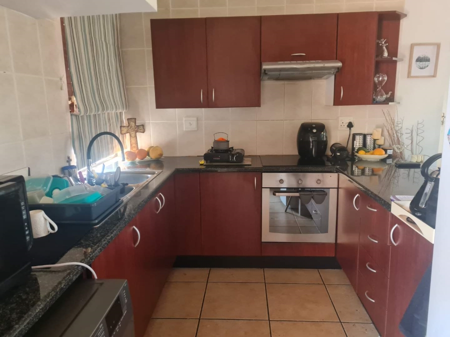 2 Bedroom Property for Sale in Zwartkop Golf Estate Gauteng