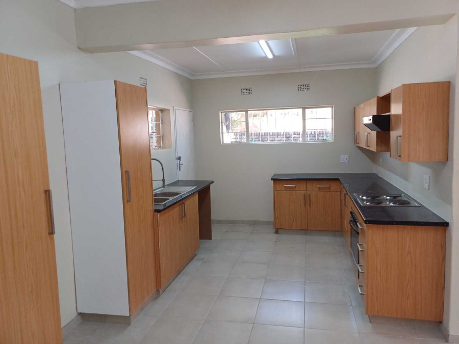 To Let 3 Bedroom Property for Rent in Ruimsig Gauteng