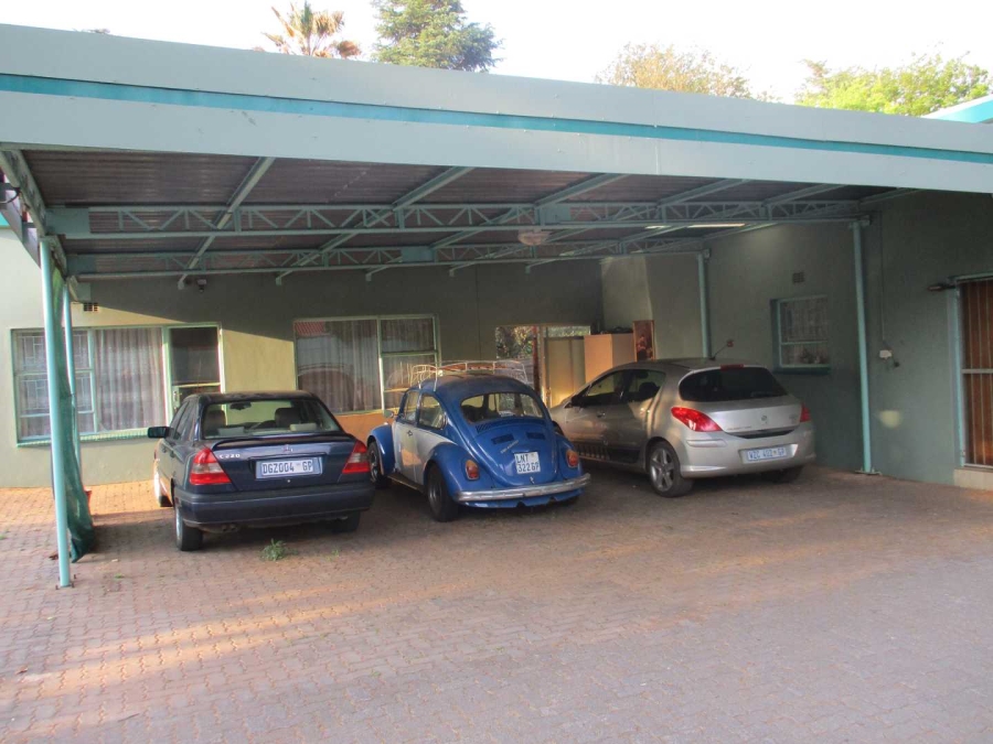 6 Bedroom Property for Sale in Henley on Klip Gauteng