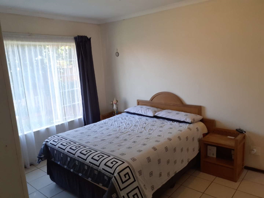 3 Bedroom Property for Sale in Fairland Gauteng