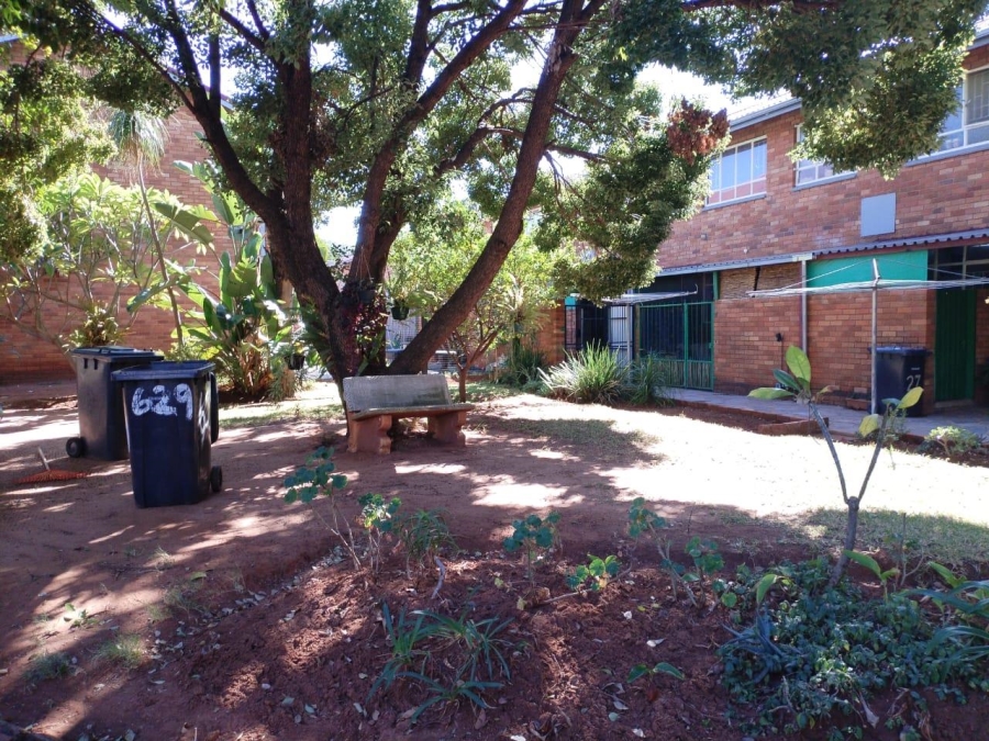 2 Bedroom Property for Sale in Pretoria North Gauteng