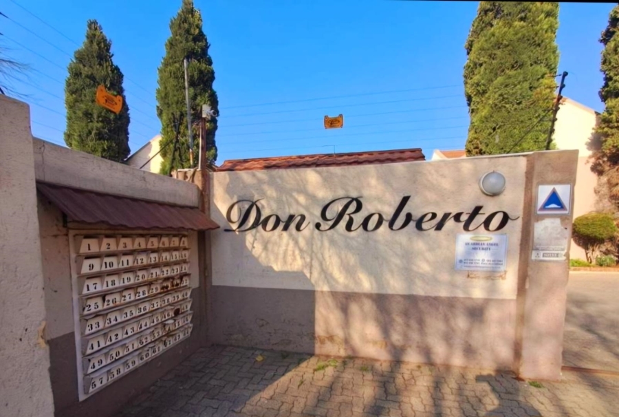 2 Bedroom Property for Sale in Rewlatch Gauteng