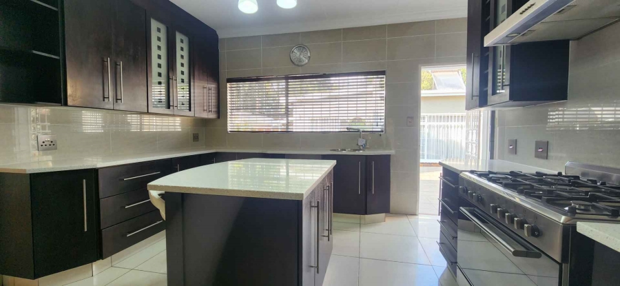 6 Bedroom Property for Sale in Randhart Gauteng