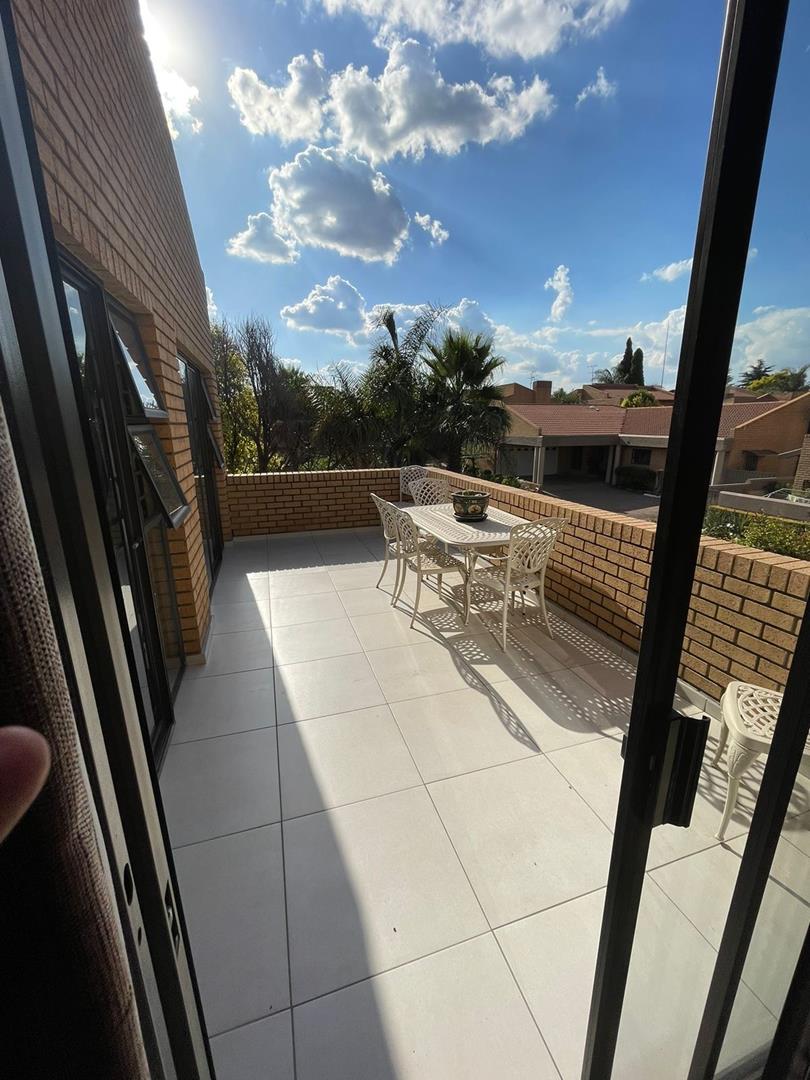 3 Bedroom Property for Sale in Bartlett Gauteng