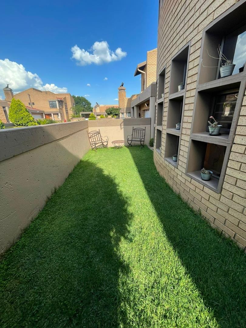 3 Bedroom Property for Sale in Bartlett Gauteng