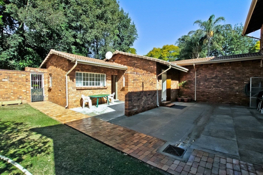 5 Bedroom Property for Sale in Morningside Gauteng