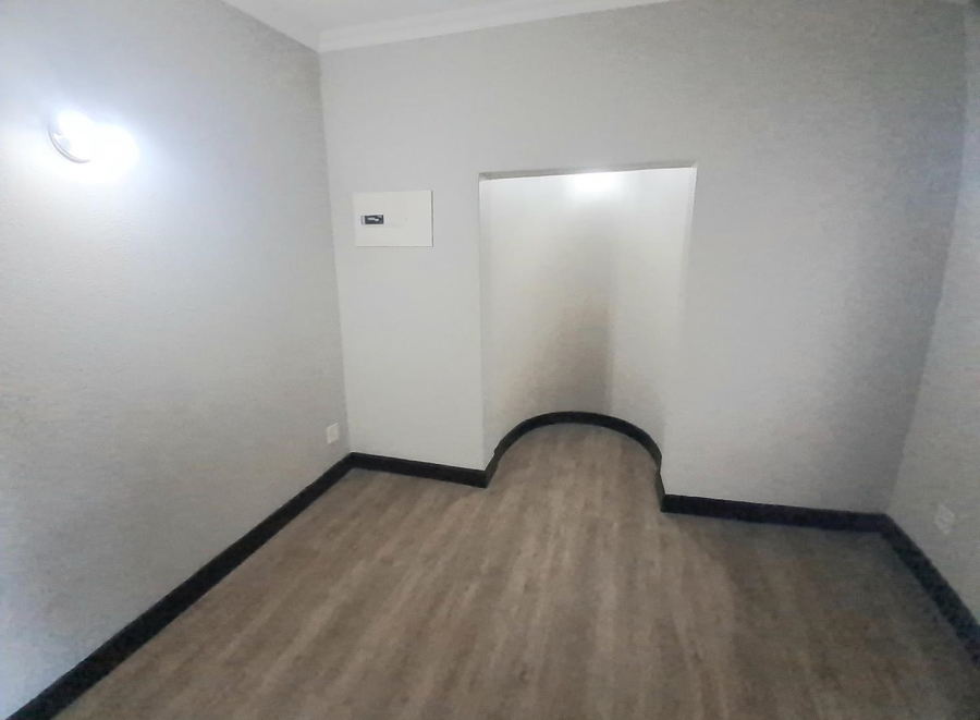 3 Bedroom Property for Sale in Bassonia Gauteng