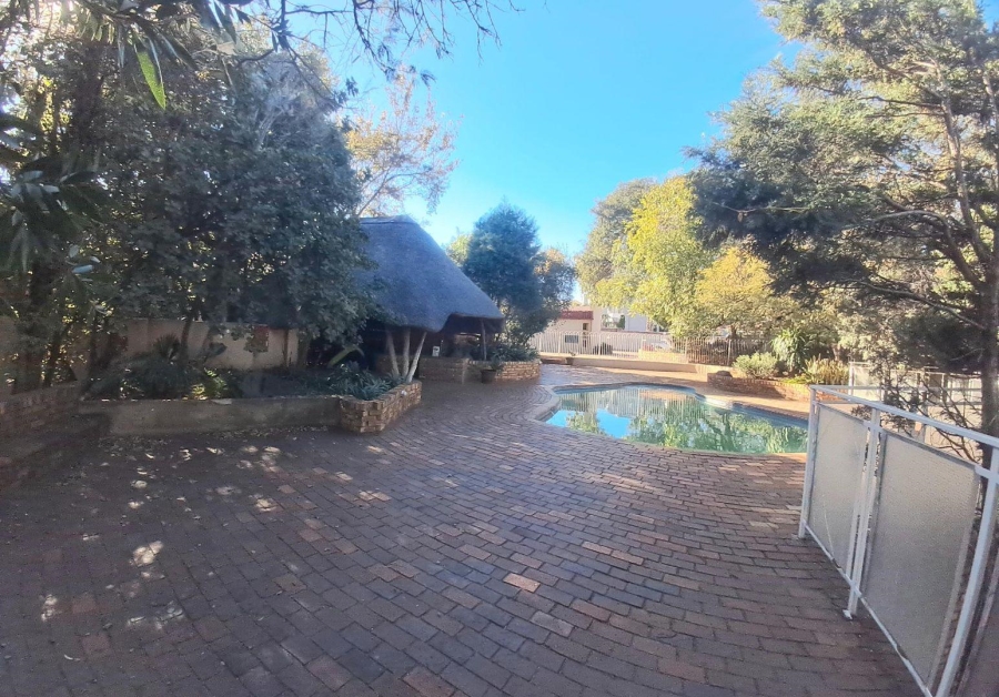 3 Bedroom Property for Sale in Bassonia Gauteng