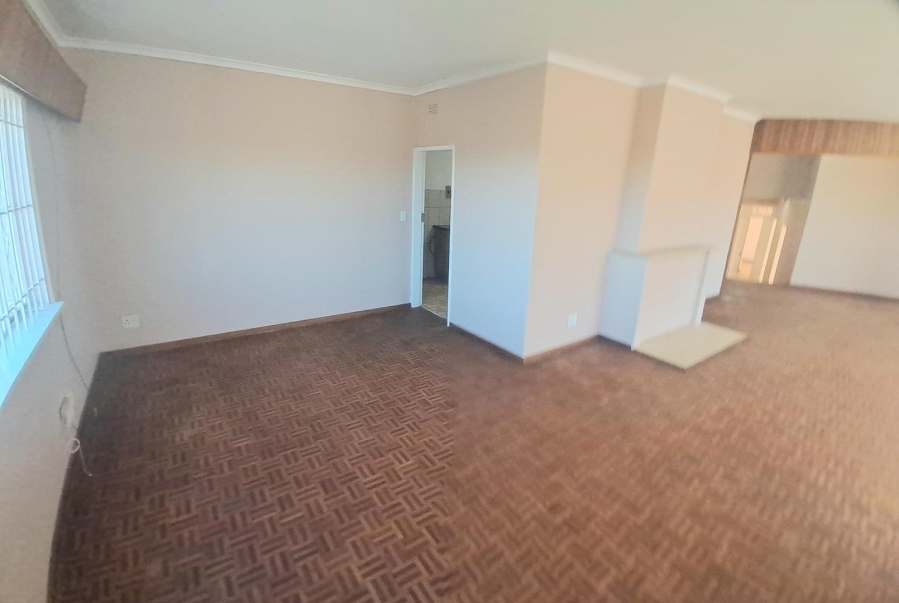 4 Bedroom Property for Sale in Gillview Gauteng