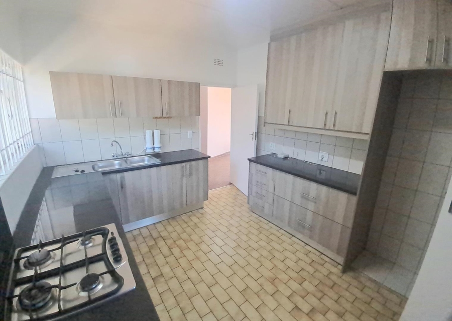 4 Bedroom Property for Sale in Gillview Gauteng