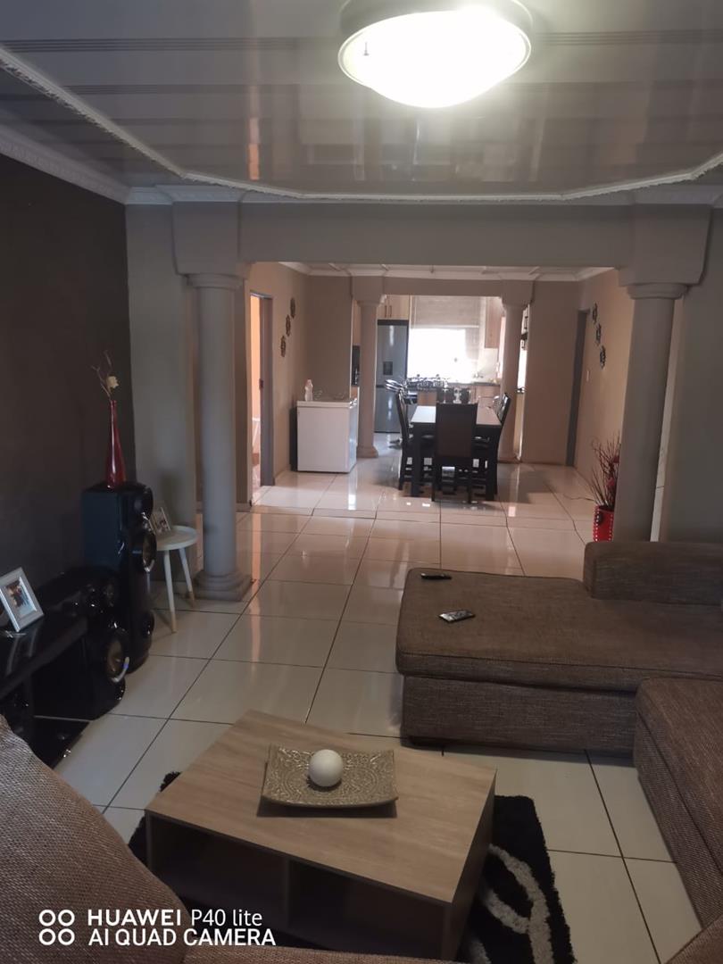 3 Bedroom Property for Sale in Soshanguve V Gauteng