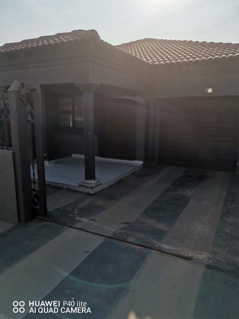 3 Bedroom Property for Sale in Soshanguve V Gauteng