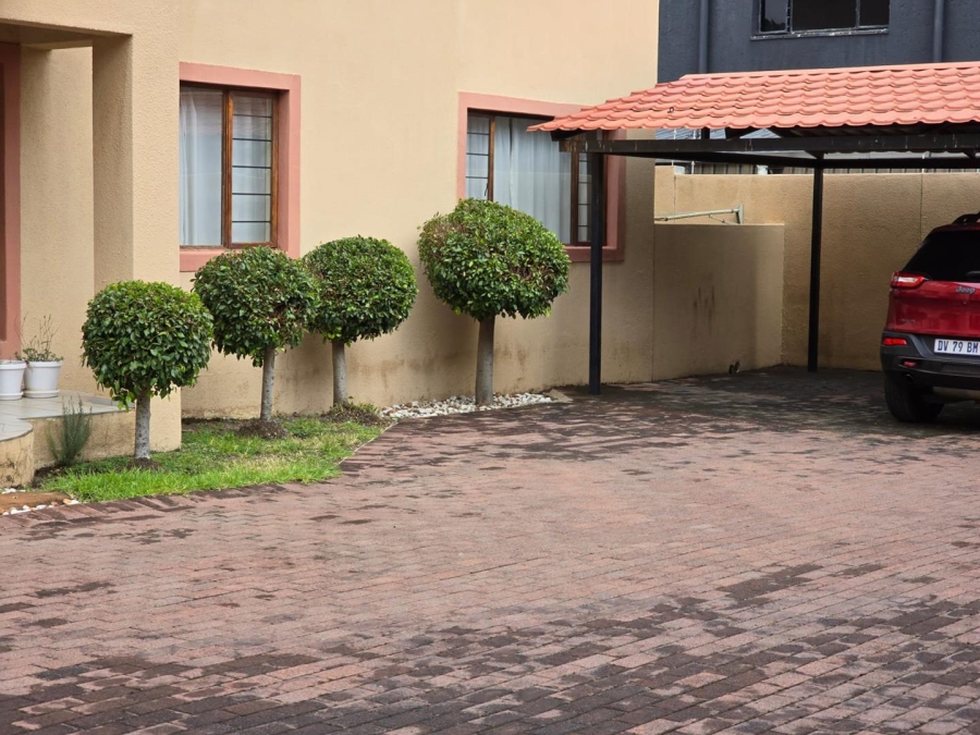 2 Bedroom Property for Sale in Eastcliff Gauteng