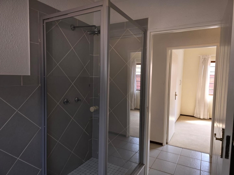 2 Bedroom Property for Sale in Eastcliff Gauteng