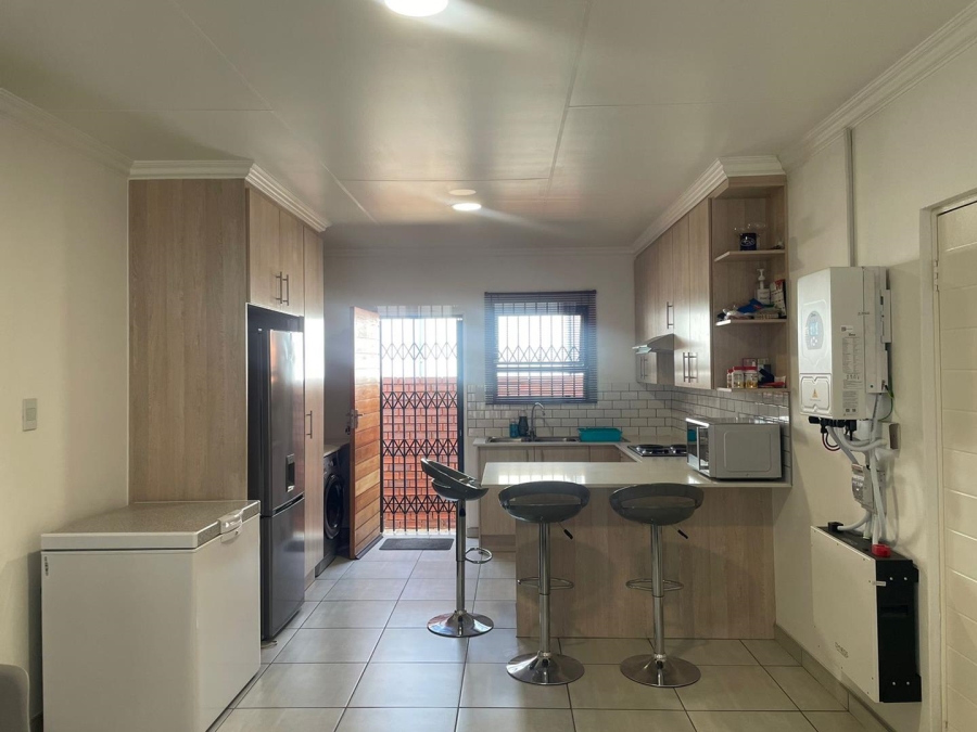 2 Bedroom Property for Sale in Amandasig Gauteng