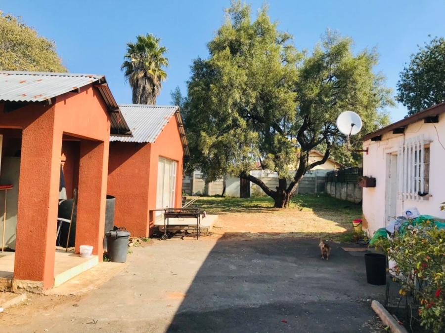 3 Bedroom Property for Sale in Klippoortje Gauteng