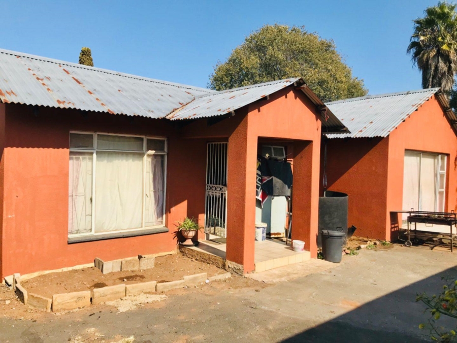 3 Bedroom Property for Sale in Klippoortje Gauteng