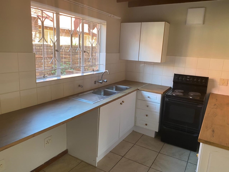 2 Bedroom Property for Sale in Weavind Park Gauteng