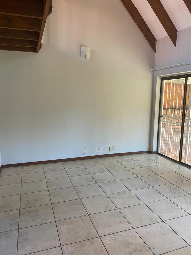 2 Bedroom Property for Sale in Weavind Park Gauteng