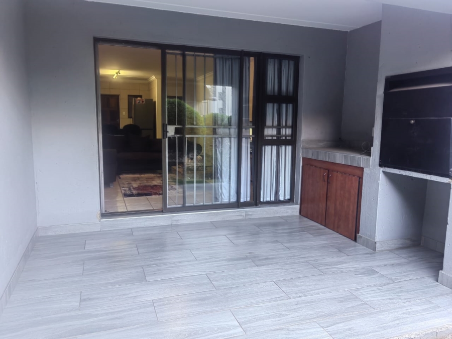 2 Bedroom Property for Sale in Northgate Gauteng