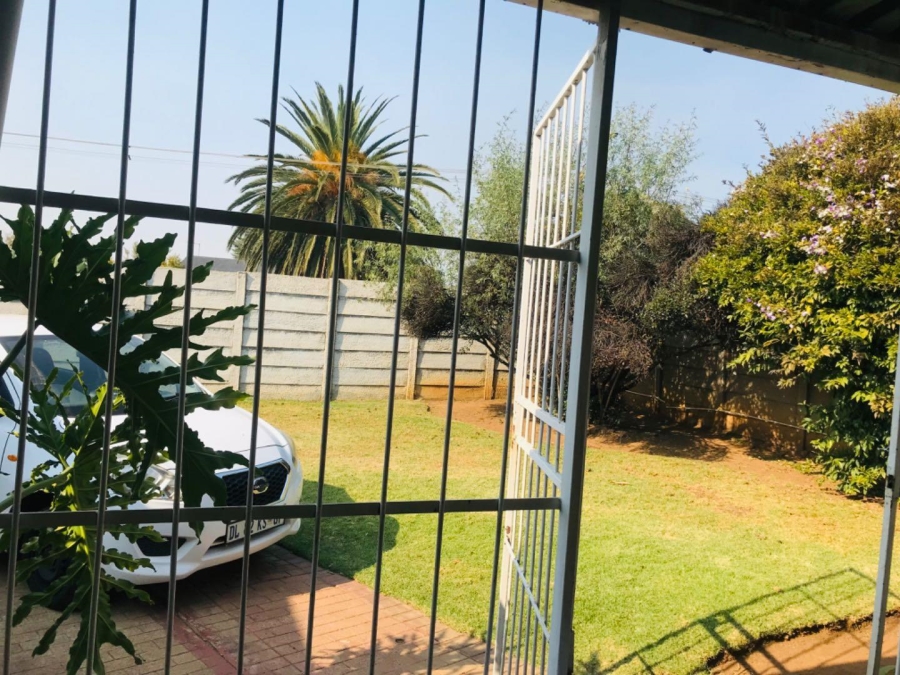 3 Bedroom Property for Sale in Klippoortje Gauteng